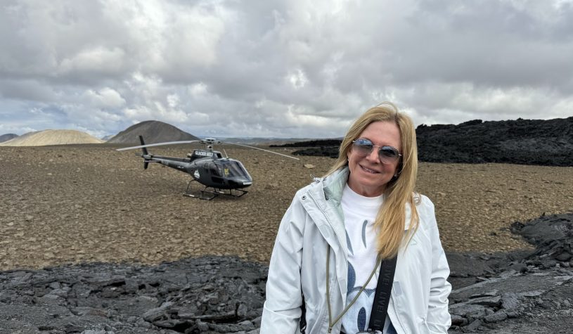 Sobrevoando um vulcão na Islândia