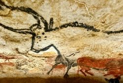 Caverna de Lascaux: Arte Rupestre e Patrimônio Pré-Histórico da Humanidade