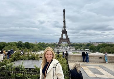 Paris em Passeios Memoráveis: Champs-Élysées, Torre Eiffel e outros ícones da Cidade Luz