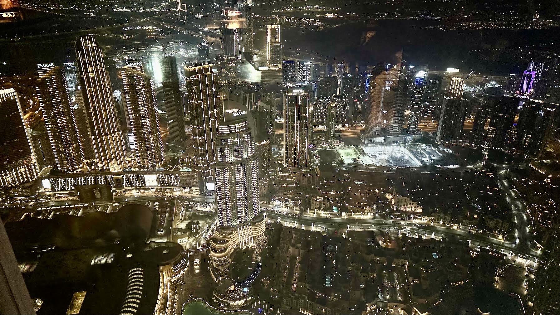 Ásia 2025: Dubai, Vietnã, Camboja e Paris em uma viagem inesquecível