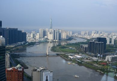 O primeiro contato com o Vietnã