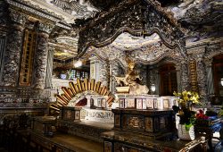 Os Túmulos Reais de Huê